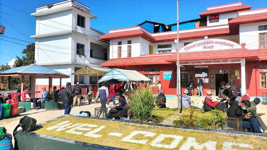 बैतडीसहित सुदूरपहाडका तीन जिल्लामा विद्युतीय राहदानी सेवा बन्द