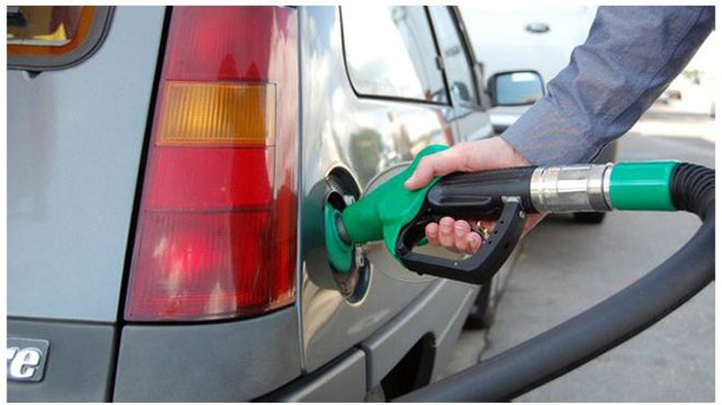 भारतले पेट्रोलियम पदार्थको नयाँ मूल्यसूची पठायो (मुल्य सहित)