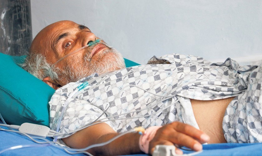 डा गोविन्द केसीको स्वास्थ्य अवस्था कमजोर, जुम्लाबाट नेपालगञ्ज हुँदै काठमाडौं