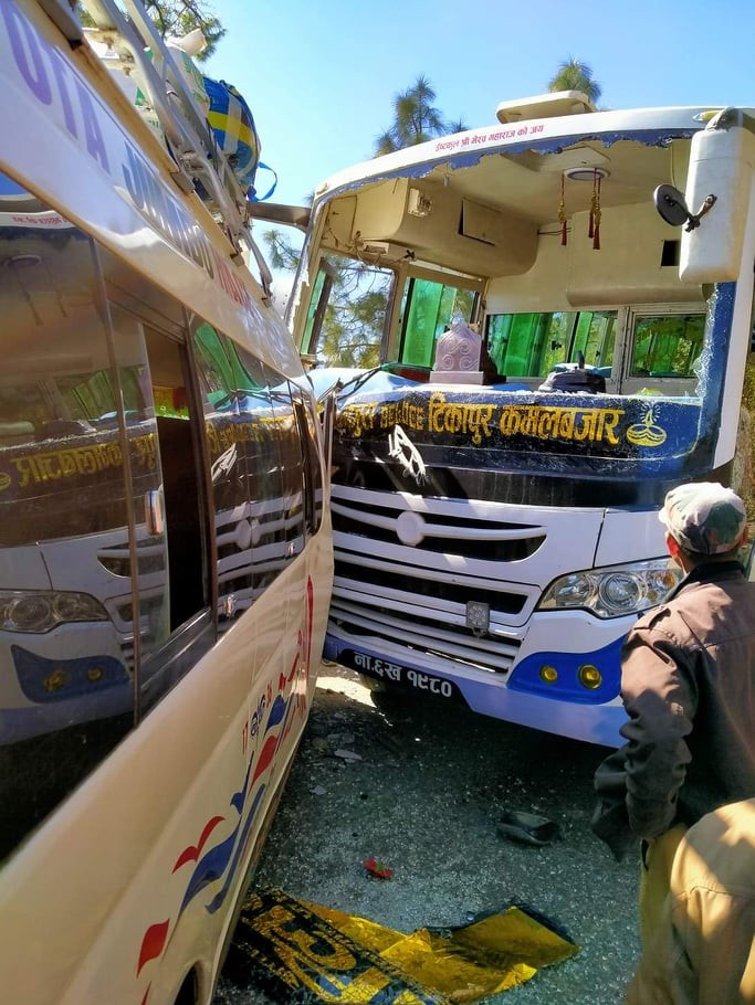 डडेल्धुरा अस्पतालमा उपचार सम्भव नभएपछि जिल्ला बाहीर रिफर