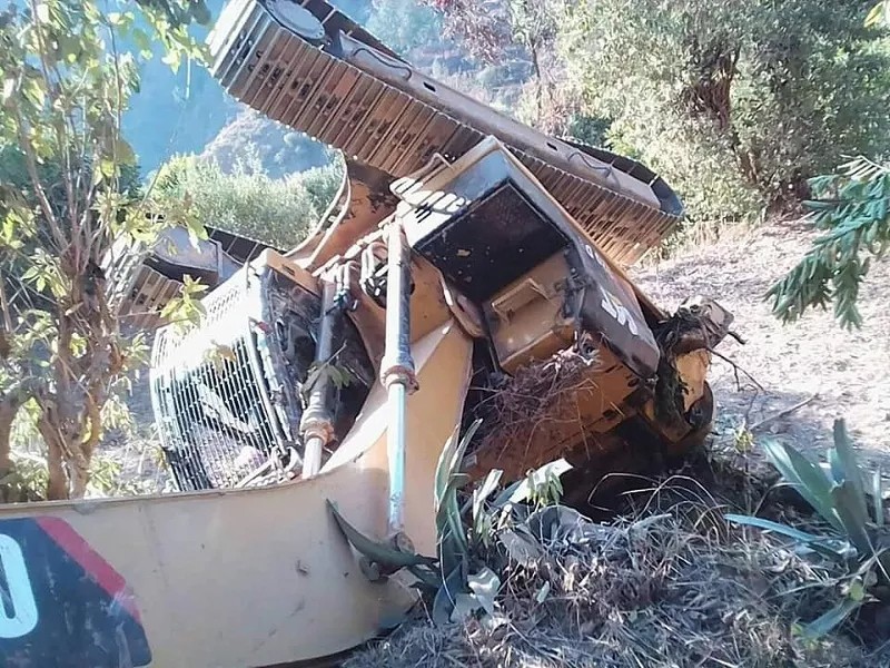 बैतडीमा स्काभेटर दुर्घटना हुँदा शनिबार चालकको मृत्यु