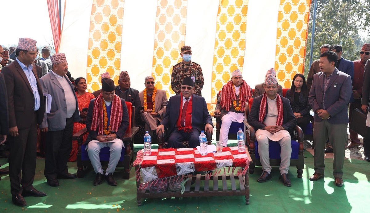 कञ्चनपुरको दोधारा–चाँदनीमा प्रस्तावित सुख्खा बन्दरगाह त्रिदेशीय रणनीति अनुसार निर्माण हुने छ : प्रधानमन्त्री प्रचण्ड