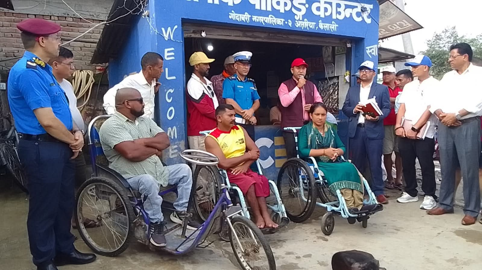 अपाङ्गता भएका व्यक्तिका अधिकार सुनिश्चितताका लागि अत्तरियामा सार्वजनिक यातायात अनुगमन