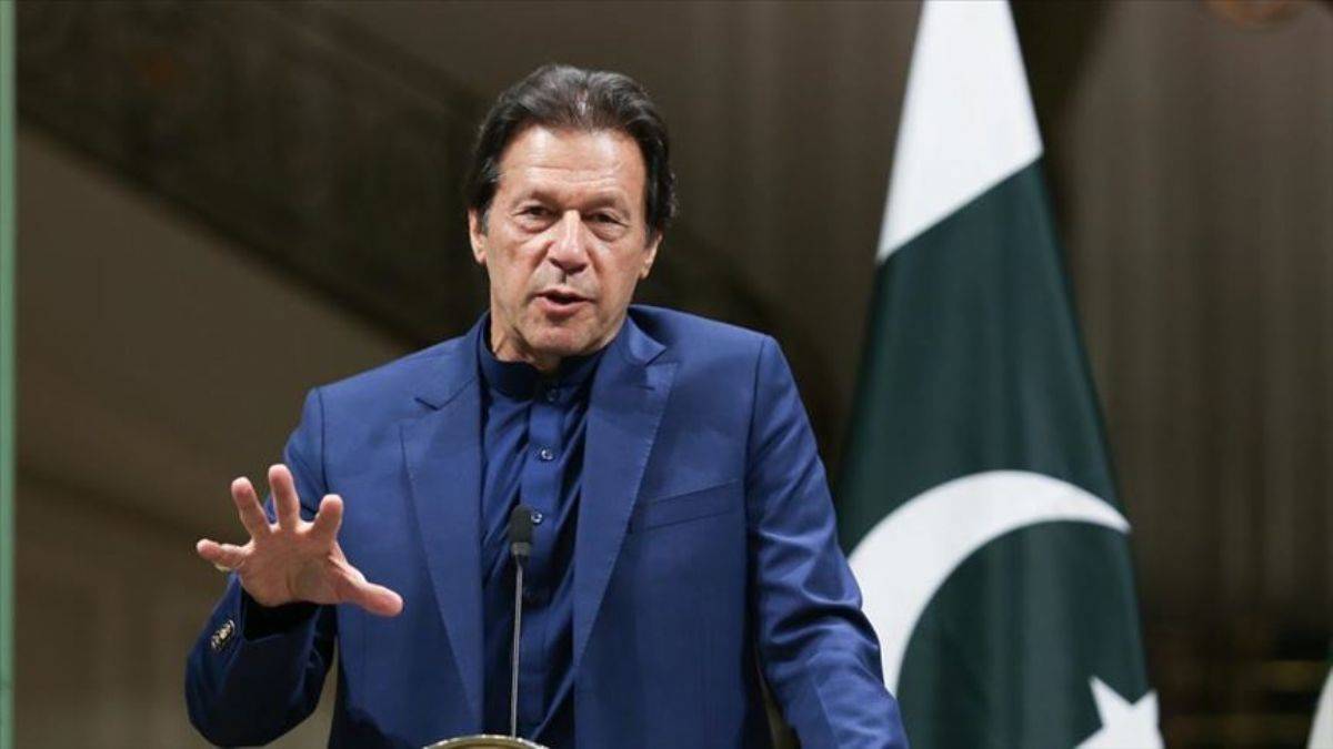 पाकिस्तानी प्रधानमन्त्री इमरान खानले संसद विघटन गरे