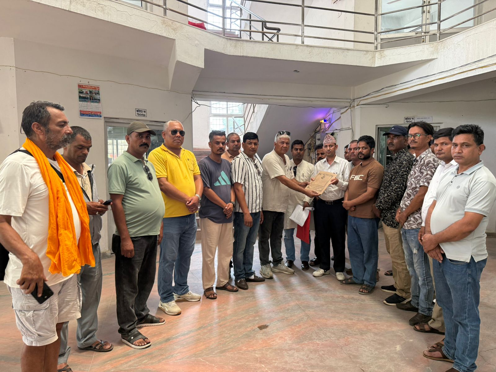 गेटा आँखा अस्पतालको विवादबारे स्थानीयवासीद्वारा प्रशासनलाई ज्ञापन , ३ दिनको अल्टिमेटम
