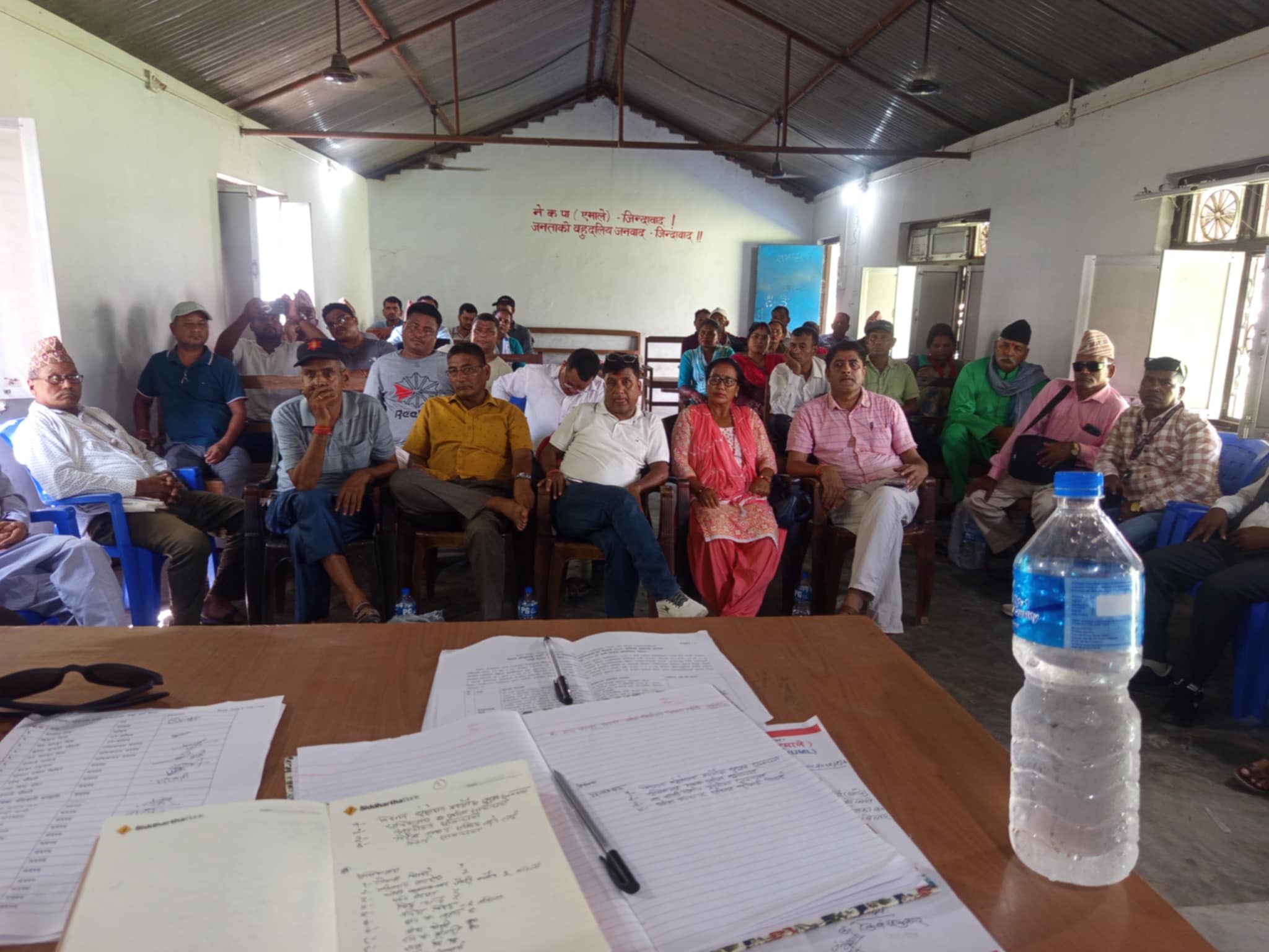 गोदावरी  एमालेले के के निर्णय गर्यो ?