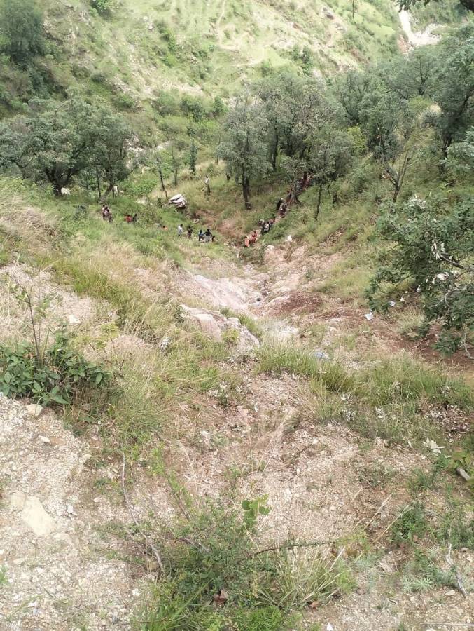 डोटीको आदर्श गाउँपालिका–१ धौलामाटिमा जिप दुर्घटना हुँदा २ जनाको मृत्यु