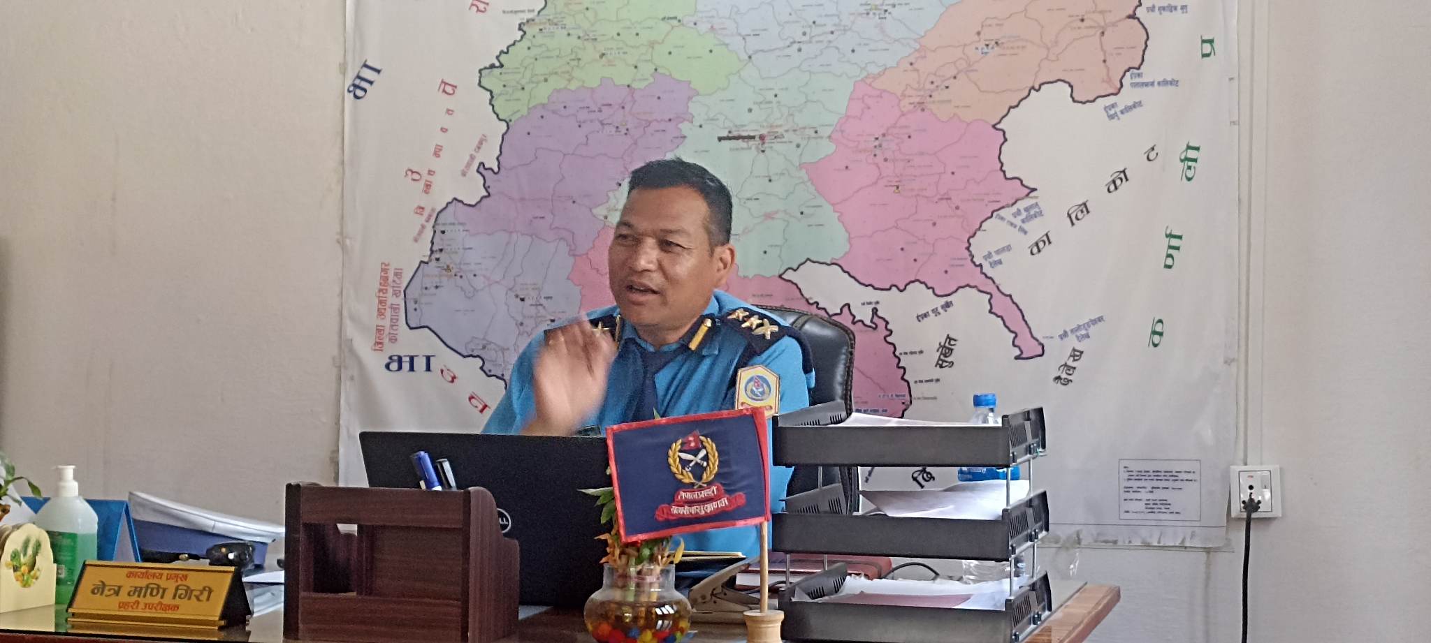 सुदुरपश्चिम प्रदेशमा ट्राफिक प्रहरीले ट्राफिक सचेतनाका कार्यक्रमलाई तिब्र पार्ने