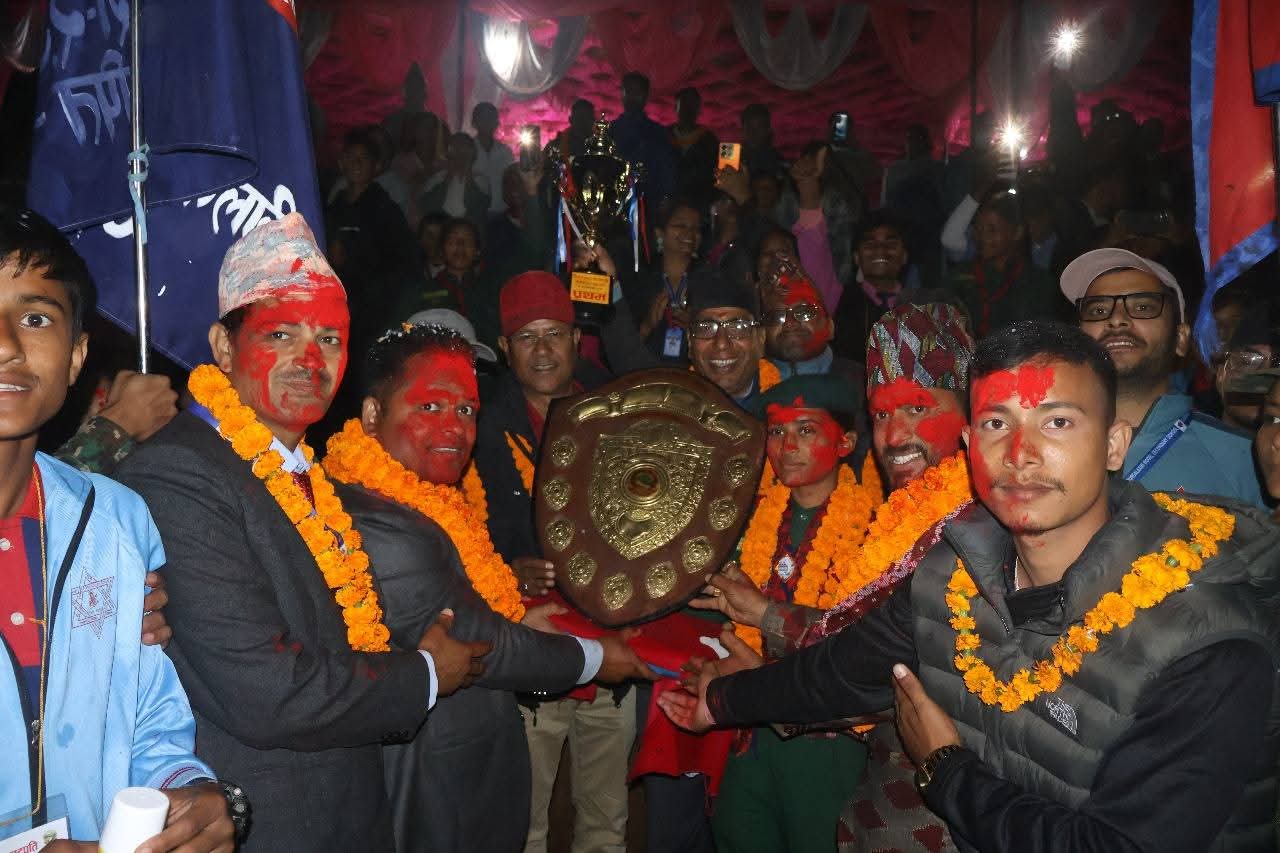 दुर्गालक्ष्मी नमुना बिद्यालयले जित्यो १६ औं राष्ट्रपति रनिङ्ग शिल्ड–२०८२ को उपाधि