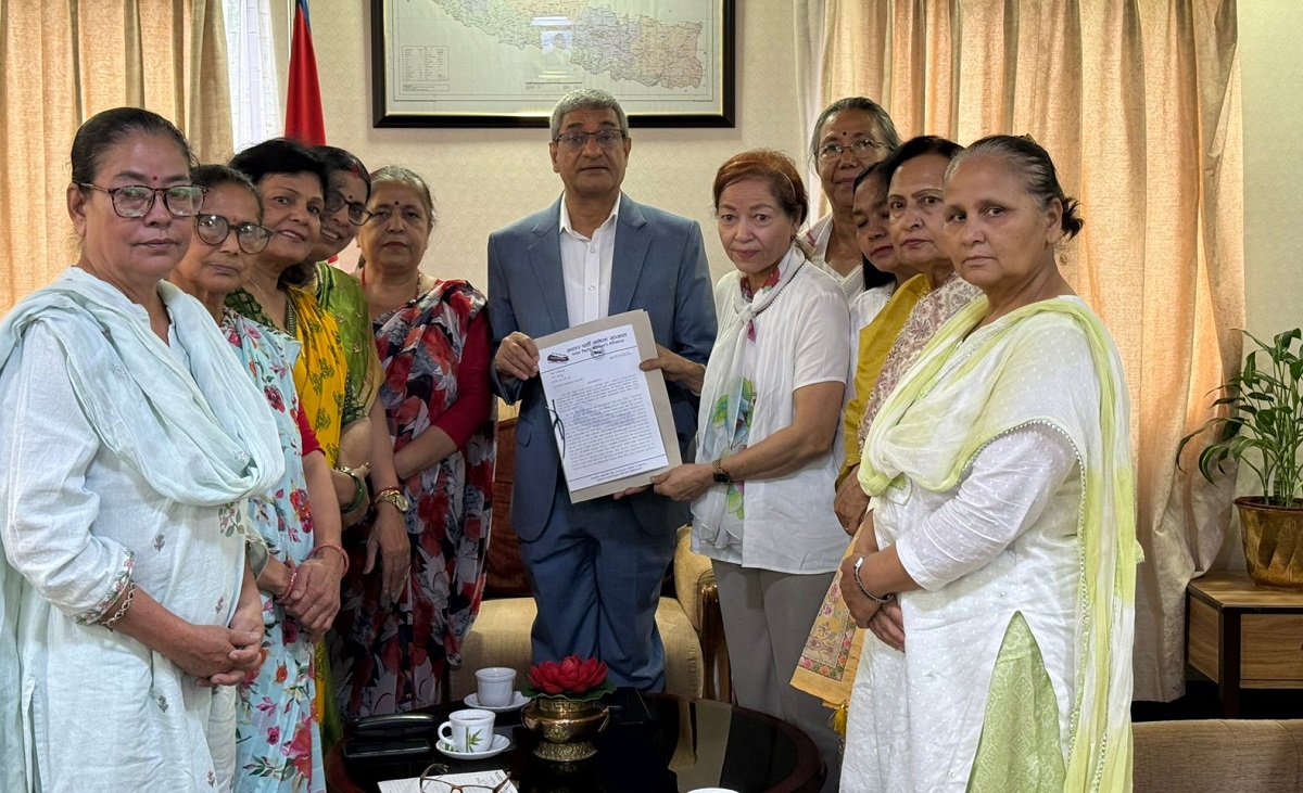 छाउगोठसम्बन्धी कुरीतिविरुद्ध नीतिगत रुपमै कदम चालिने छ : गृहमन्त्री रमेश लेखक