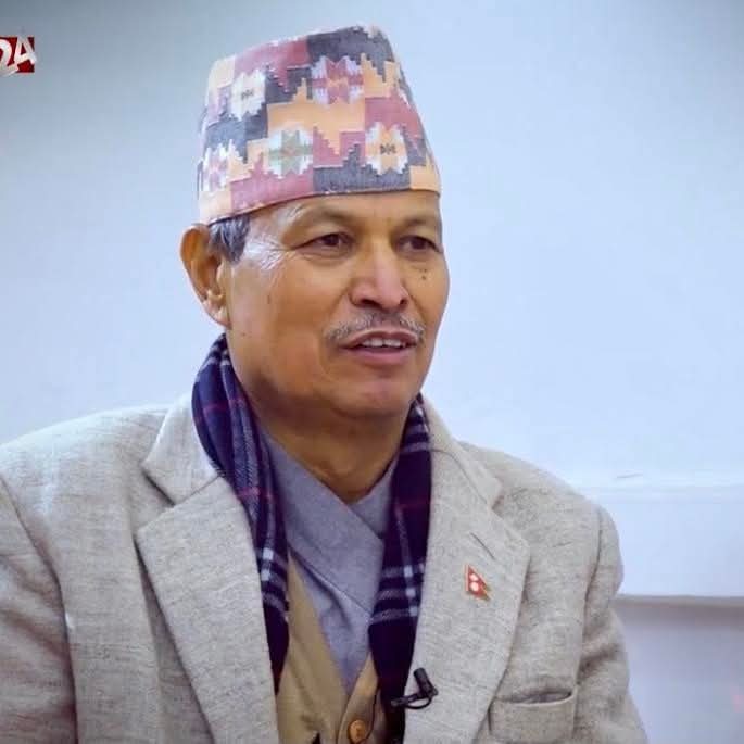 रावलको ओलीलाई ब्यंग्य : बाल्यकाल र सुतेका समय पनि घटाउने कि !