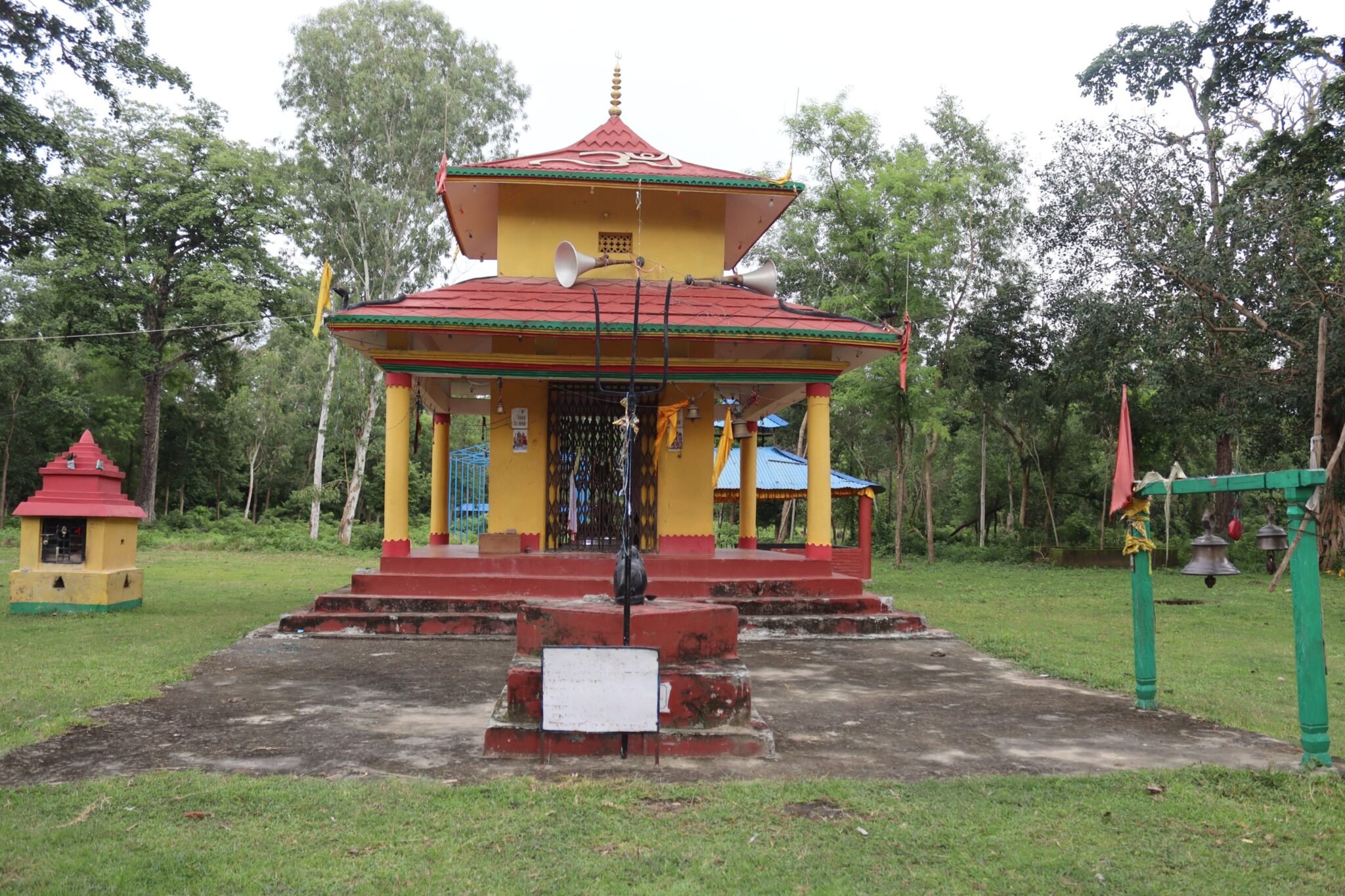 गोदावरी - को  विश्वनाथ महादेव मन्दिरमा भदौ १६ देखि गौरा पर्व विशेष मेला