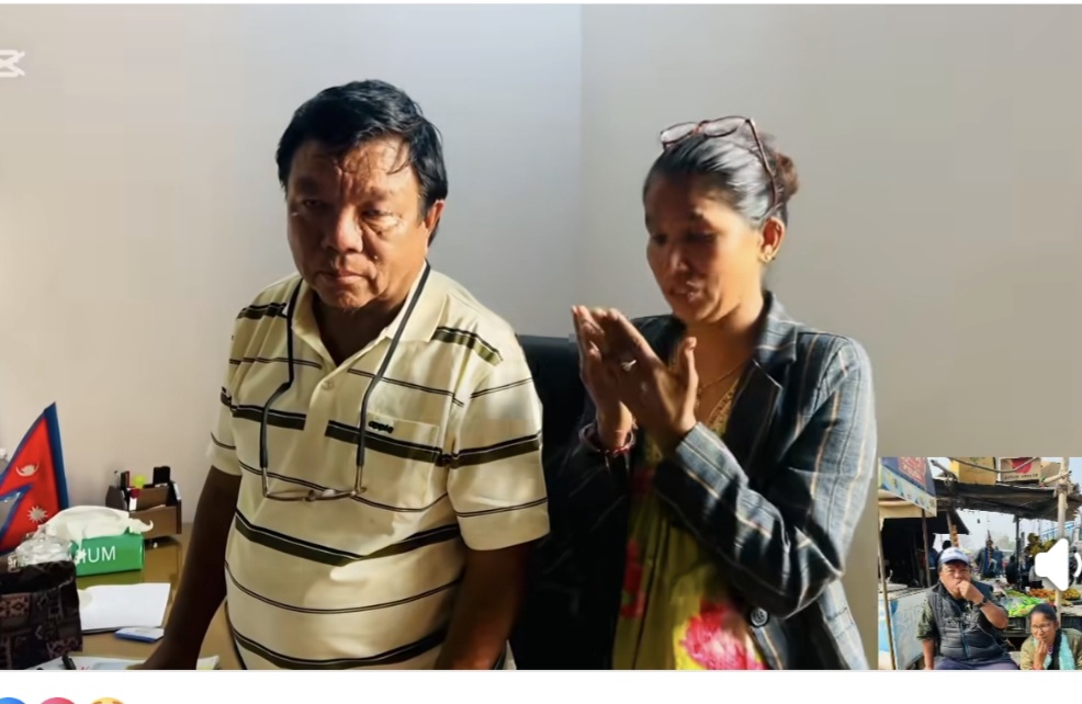 काठमाडौंमा शिक्षामन्त्री  महावीर पुन भेट्दा अभियान्ता लक्ष्मी किन बनिन् भावुक ?