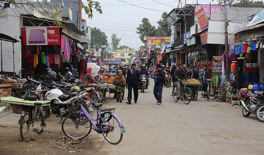 भन्सार कडाइपछि महेन्द्रनगर बजारमा चहलपहल, वनबासाको व्यापार प्रभावित