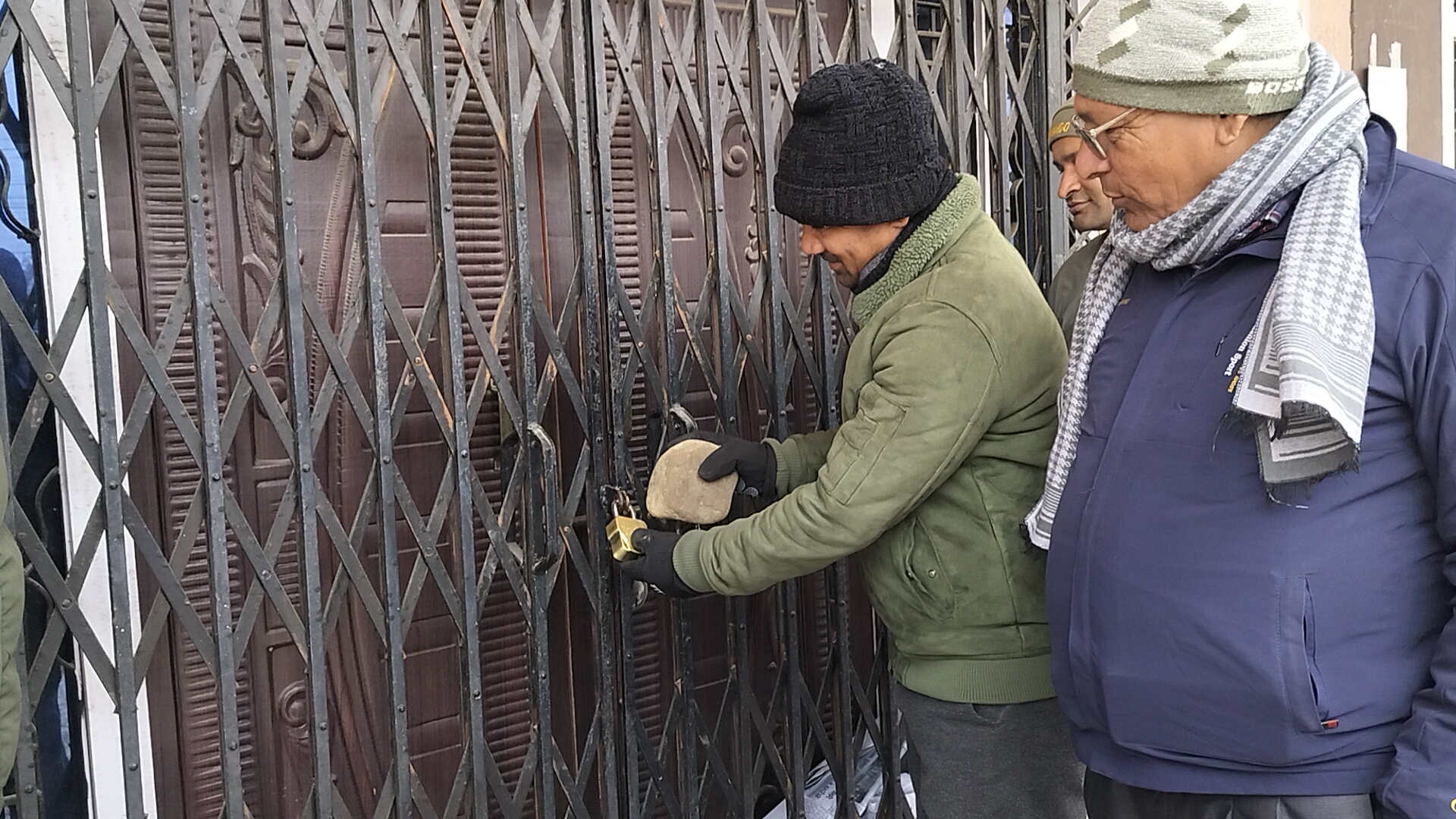 गोदावरी–१ वडा कार्यालयको ताला खुल्यो, नियमित सेवा पुनः सुरु
